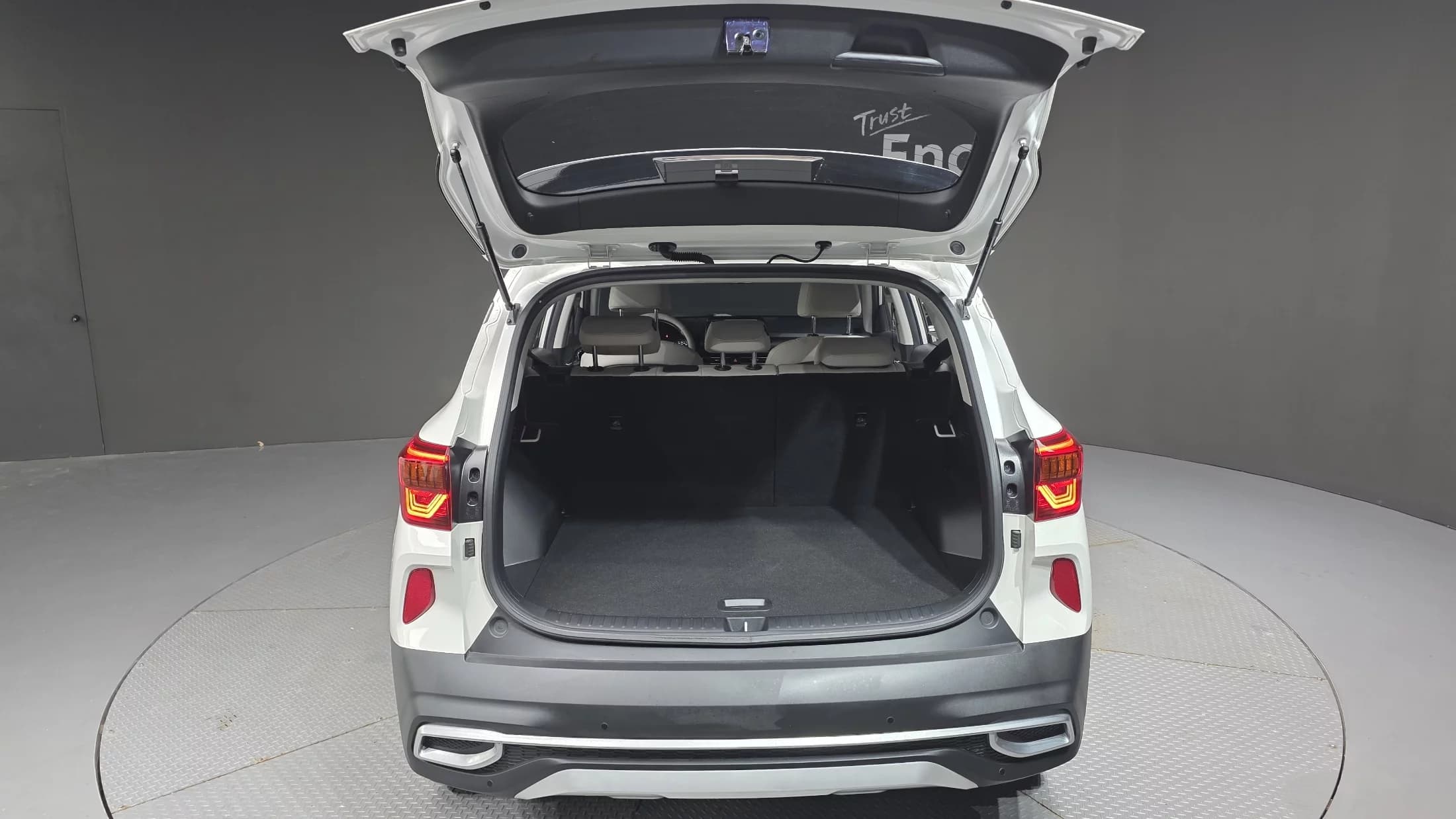 Kia Seltos Gasoline 1.6 Turbo 2WD Gravity, 2022 г. 16854 км. — фото 20