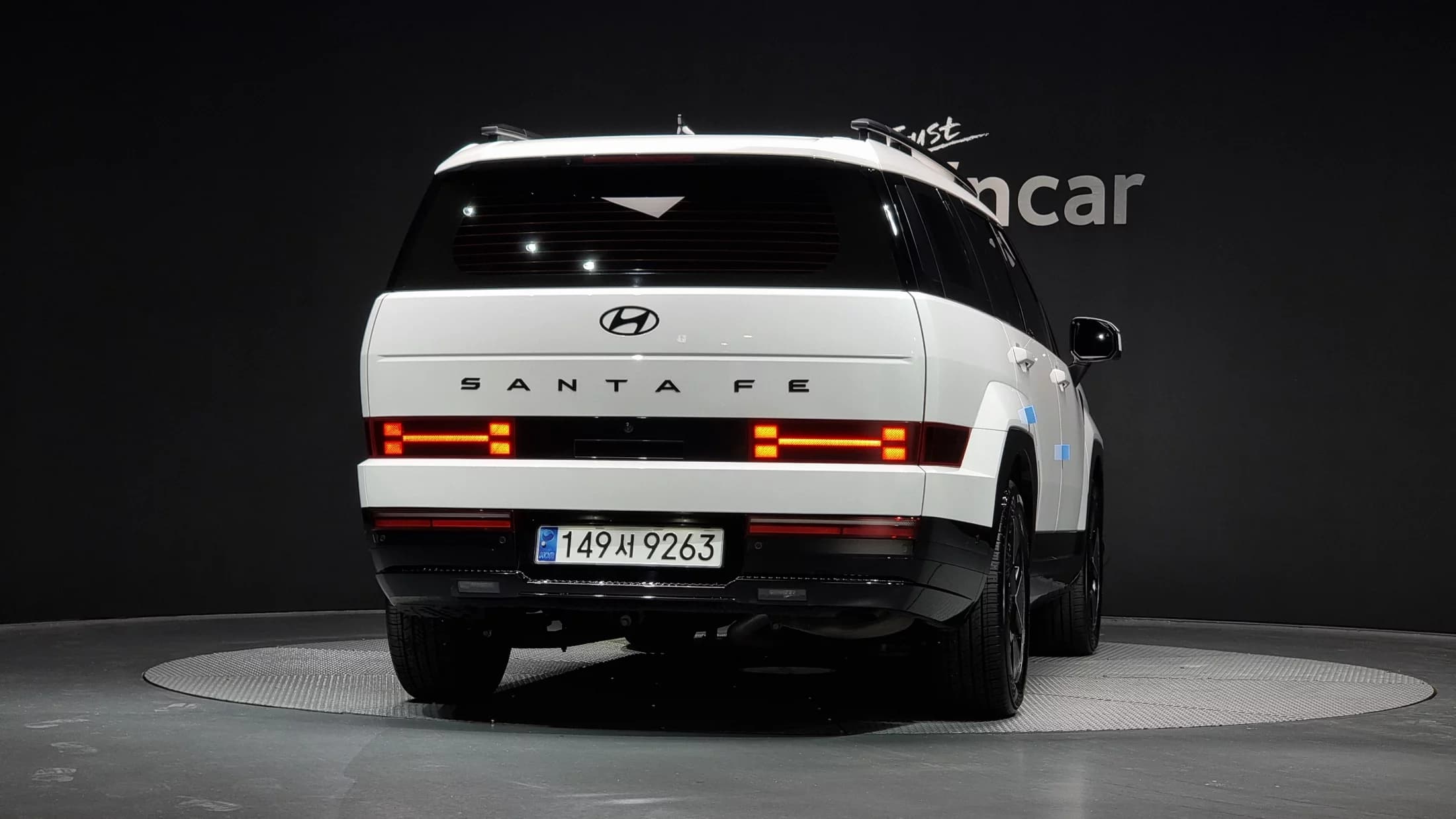 Hyundai Santa Fe HEV 1.6 2WD Calligraphy, гибрид, 2023 г. 27415 км. — фото 4