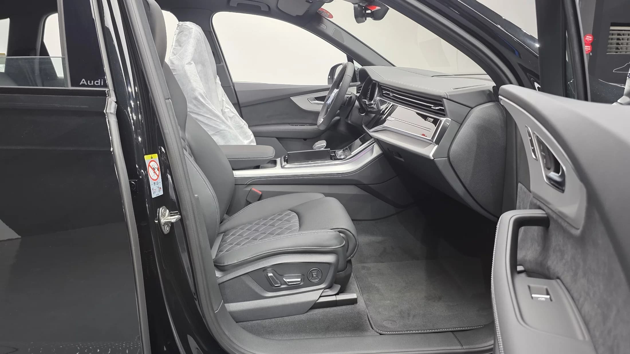 Audi Q7 55 TFSI Quattro, 2025 г. — фото 10
