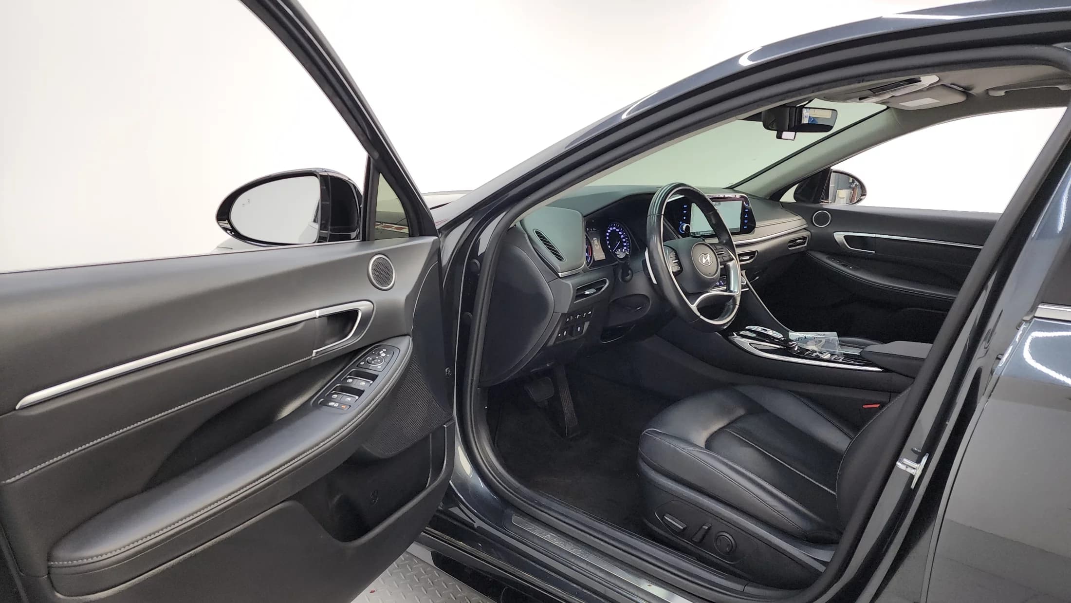 Hyundai Sonata 2.0 Premium Plus, 2022 г. 141557 км. — фото 10