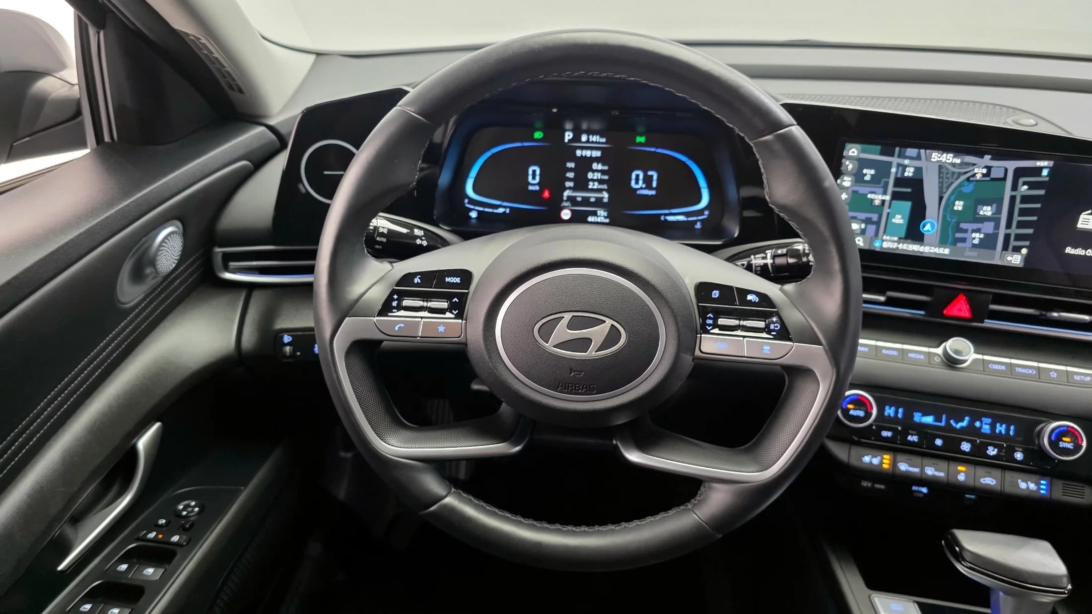 Hyundai AVANTE (Хендай Элантра) 1.6 Modern, 2023 г. 44213 км. — фото 13