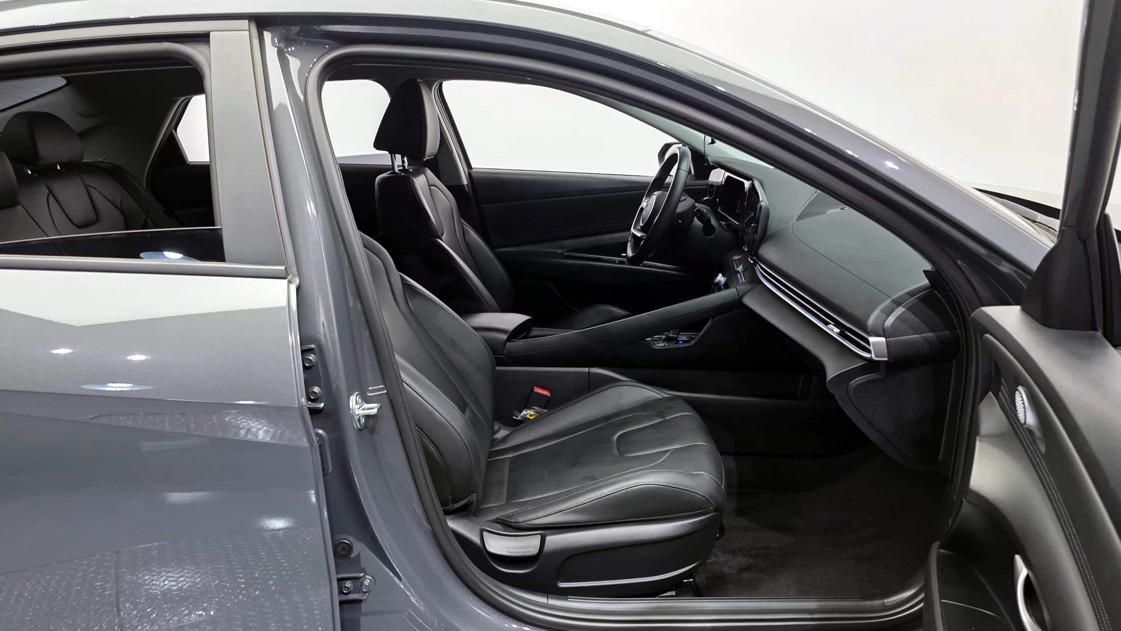 Hyundai AVANTE (Хендай Элантра) 1.6 Modern, 2023 г. 44213 км. — фото 10
