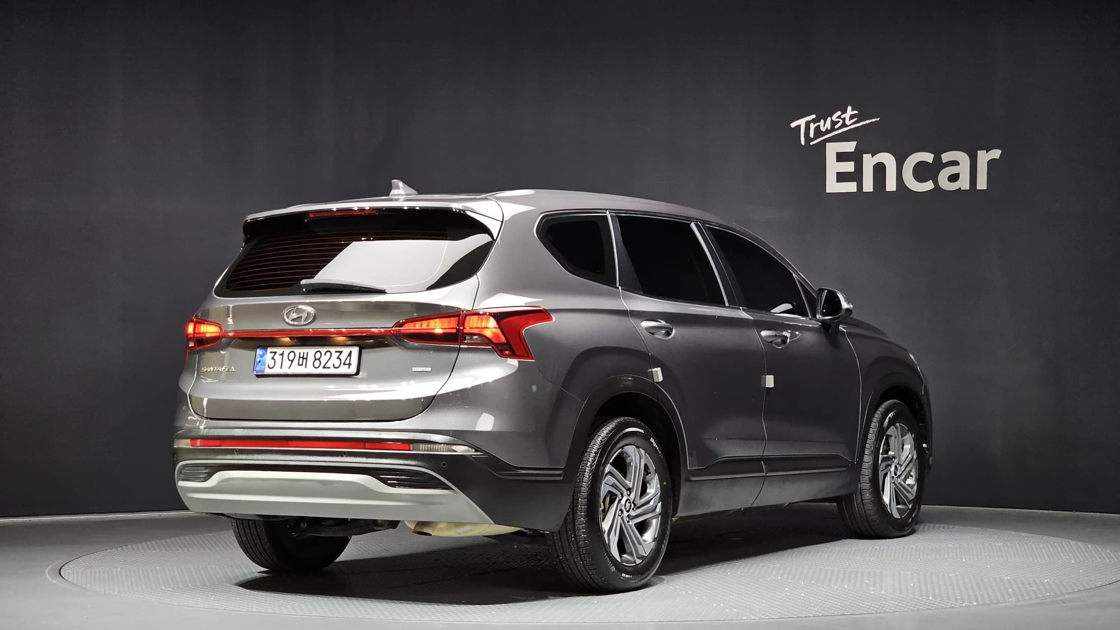 Hyundai Santa Fe Diesel 2.2 4WD Exclusive, 2023 г. 31856 км. — фото 2