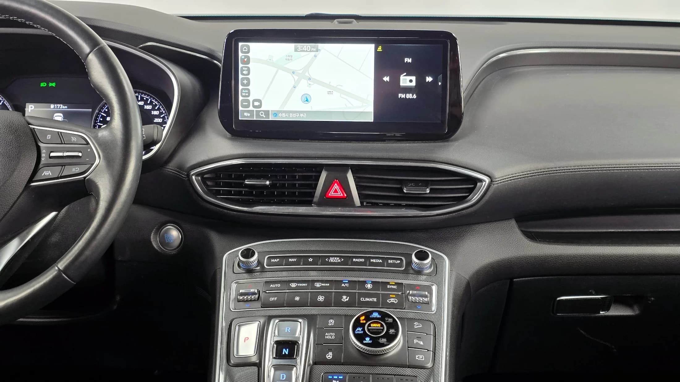 Hyundai Santa Fe Diesel 2.2 4WD Exclusive, 2023 г. 31856 км. — фото 14