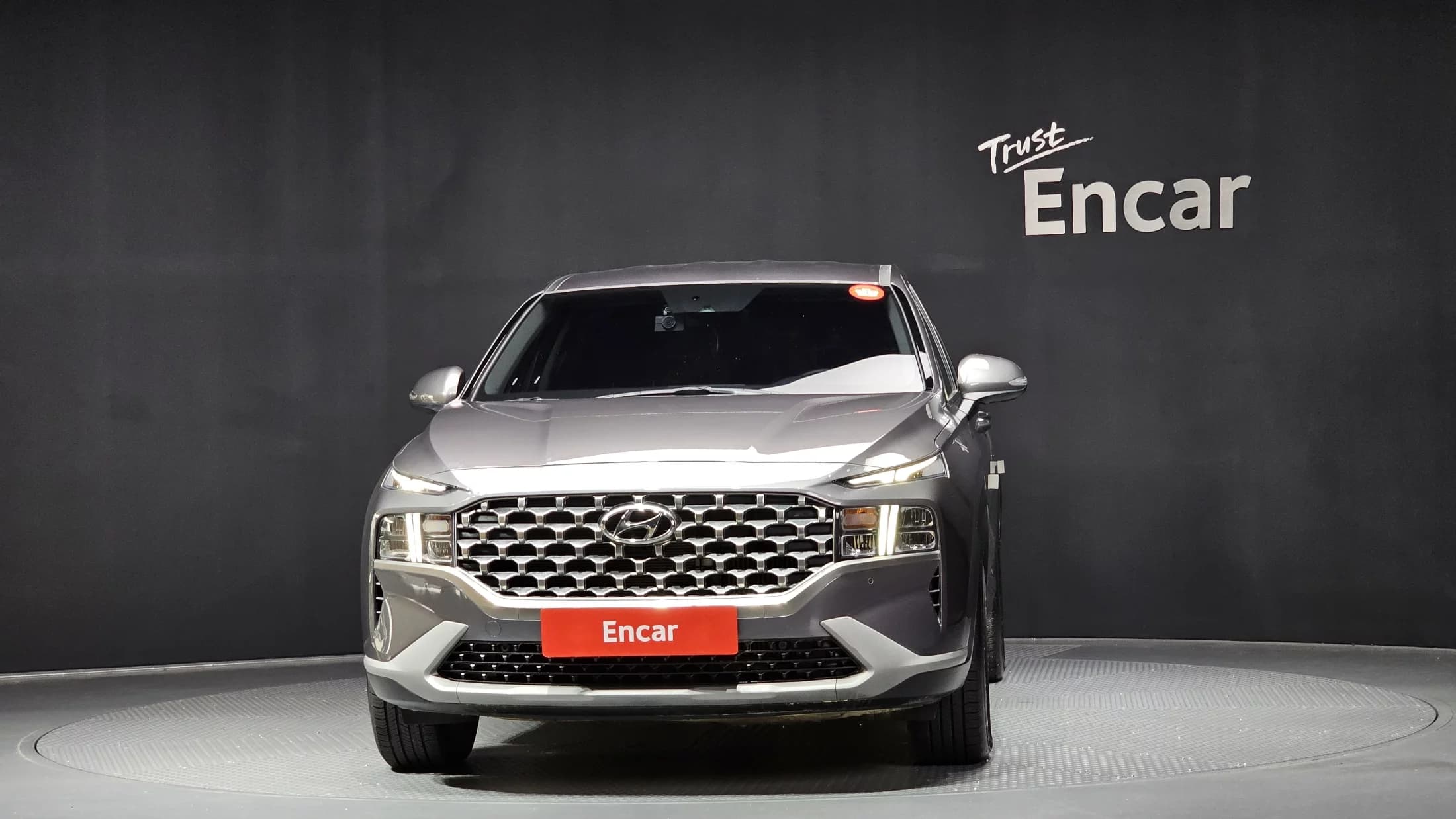 Hyundai Santa Fe Diesel 2.2 4WD Exclusive, 2023 г. 31856 км. — фото 3