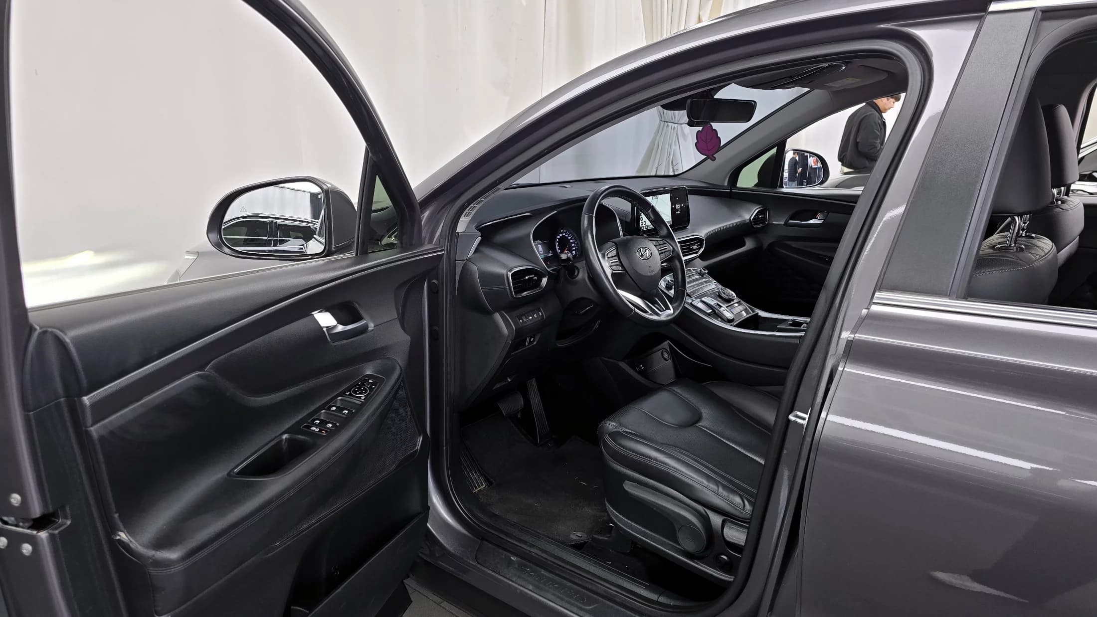 Hyundai Santa Fe Diesel 2.2 4WD Exclusive, 2023 г. 31856 км. — фото 10
