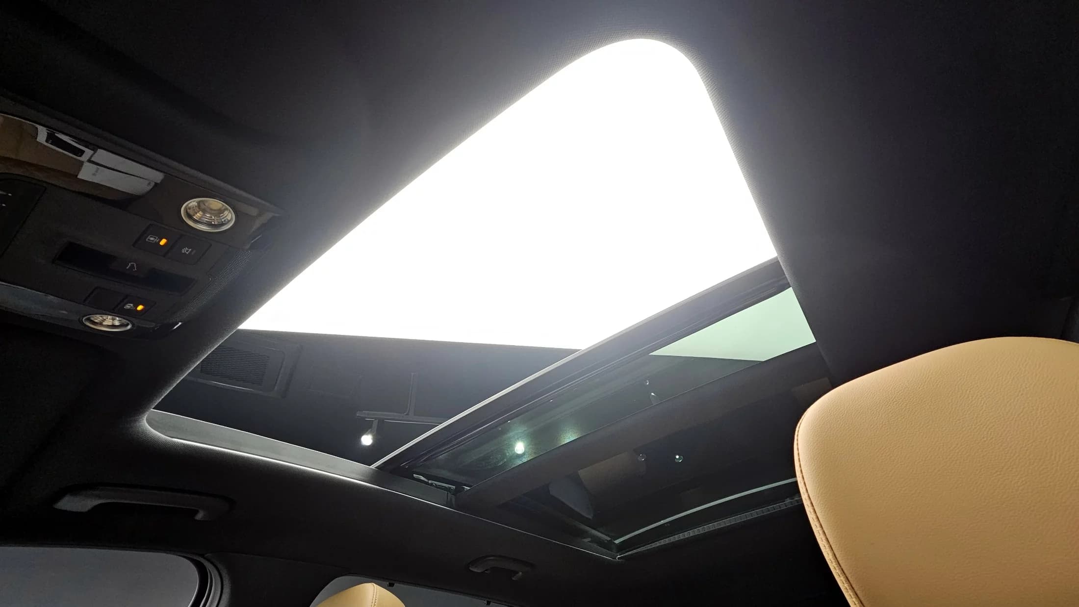 Kia Sorento HEV 1.6 2WD Gravity, гибрид, 2022 г. 27602 км. — фото 20