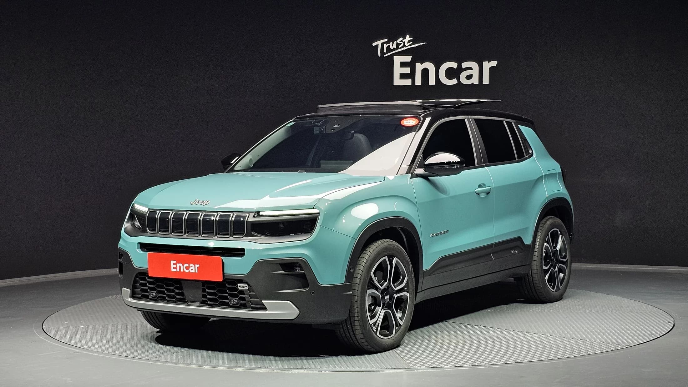 Jeep Avenger Altitude, электромобиль, 2024 г. 517 км.