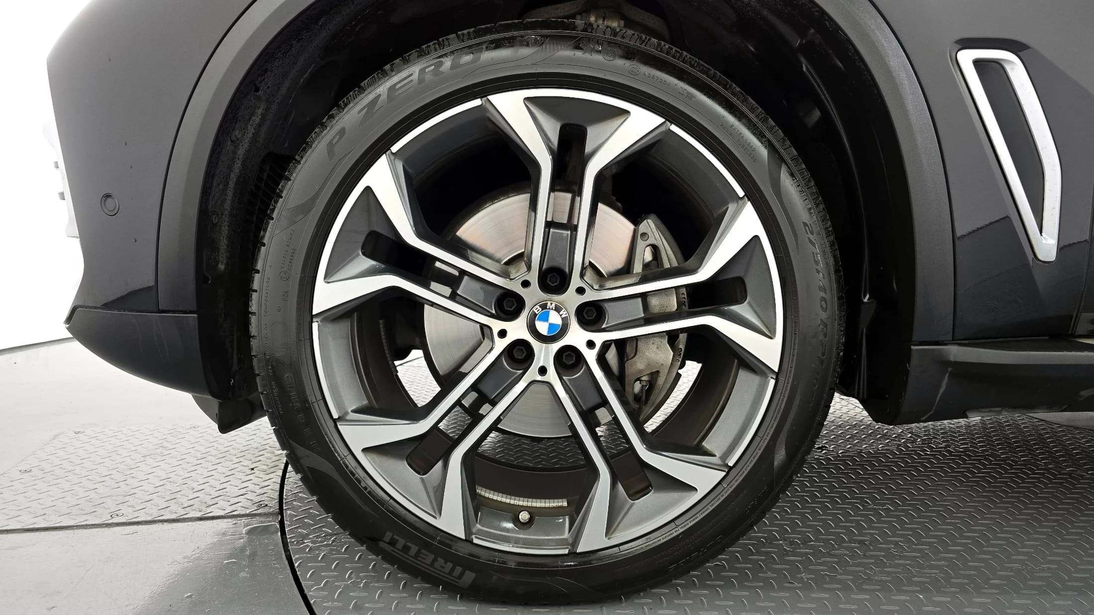 BMW X5 xDrive 30d xLine, 2023 г. 32704 км. — фото 5