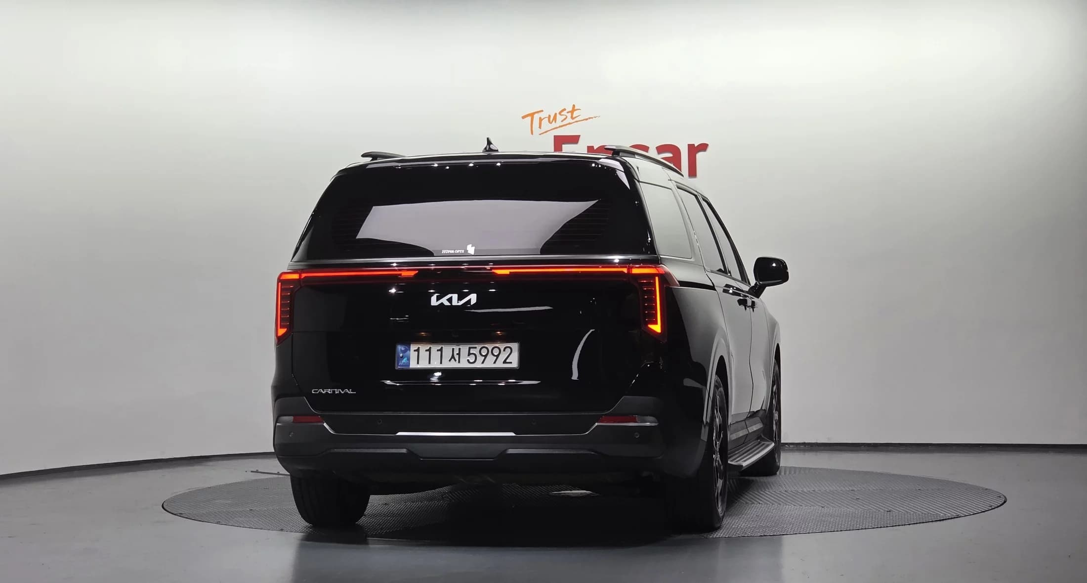 Kia Carnival 9-Seater Noblesse, 2024 г. 20277 км. — фото 4