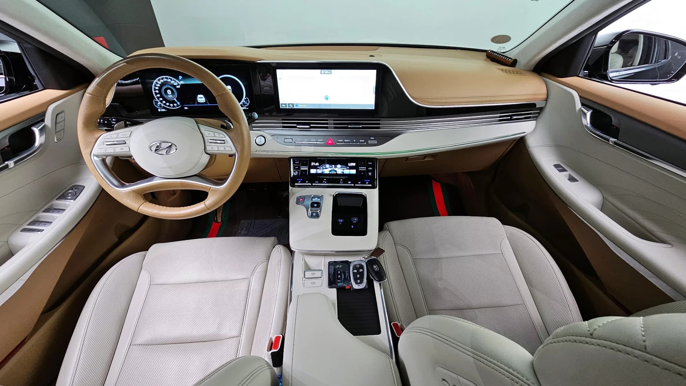 Hyundai Grandeur 2.5 Calligraphy, 2022 г. 105501 км. — фото 7