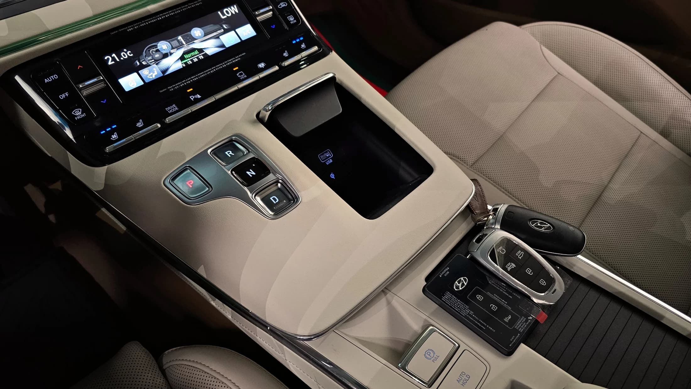 Hyundai Grandeur 2.5 Calligraphy, 2022 г. 105501 км. — фото 9