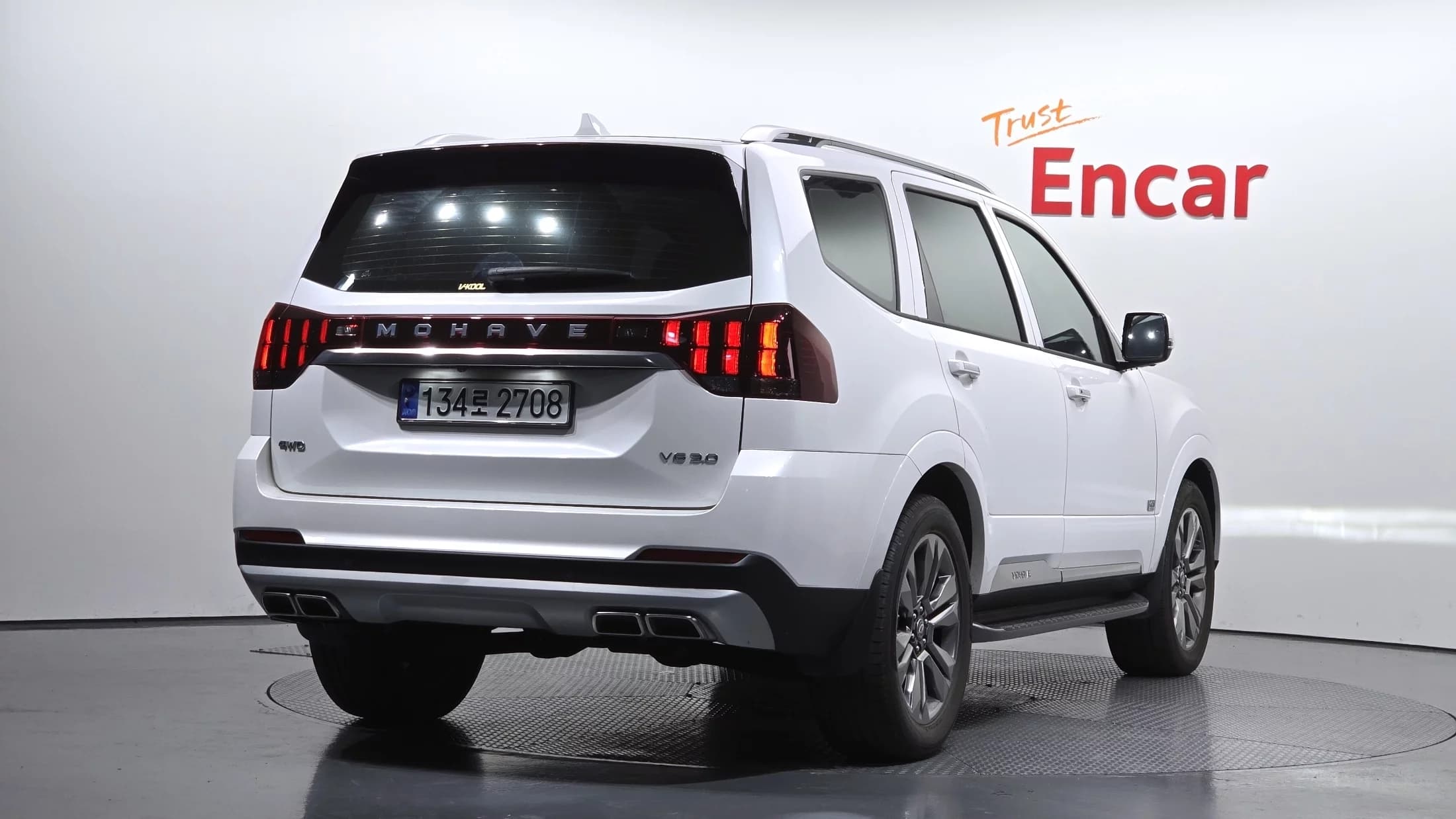 Kia Mohave Diesel 3.0 4WD 7-Seater Masters, 2021 г. 67447 км. — фото 2