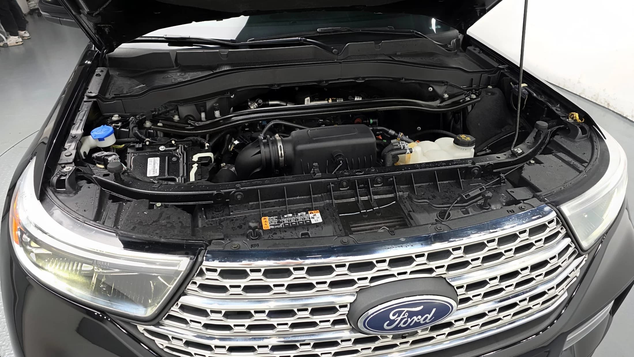 Ford EXPLORER 2.3 LimIted 4WD, 2022 г. 24459 км. — фото 6