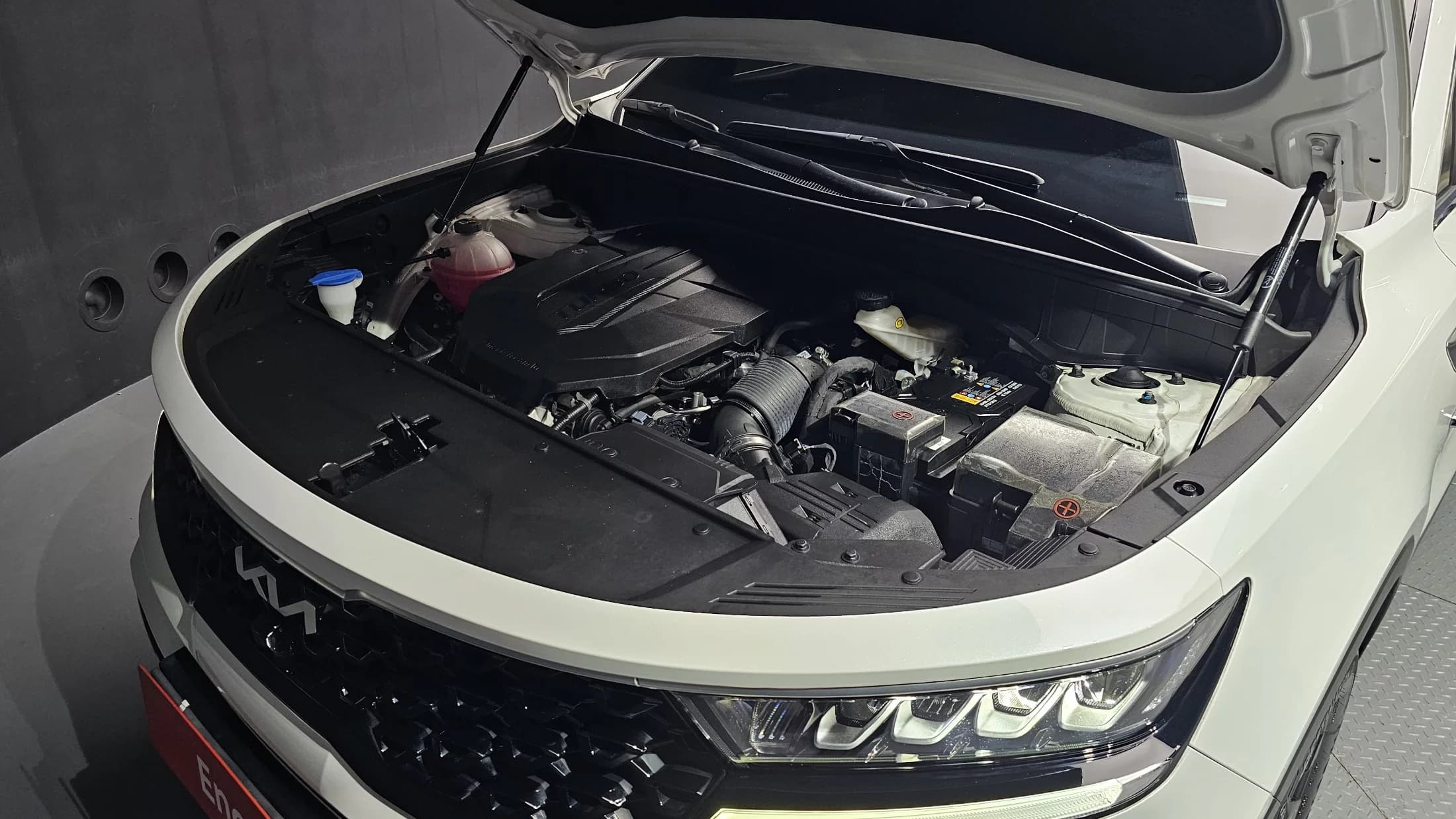 Kia Sorento Diesel 2.2 2WD Noblesse, 2022 г. 63676 км. — фото 6