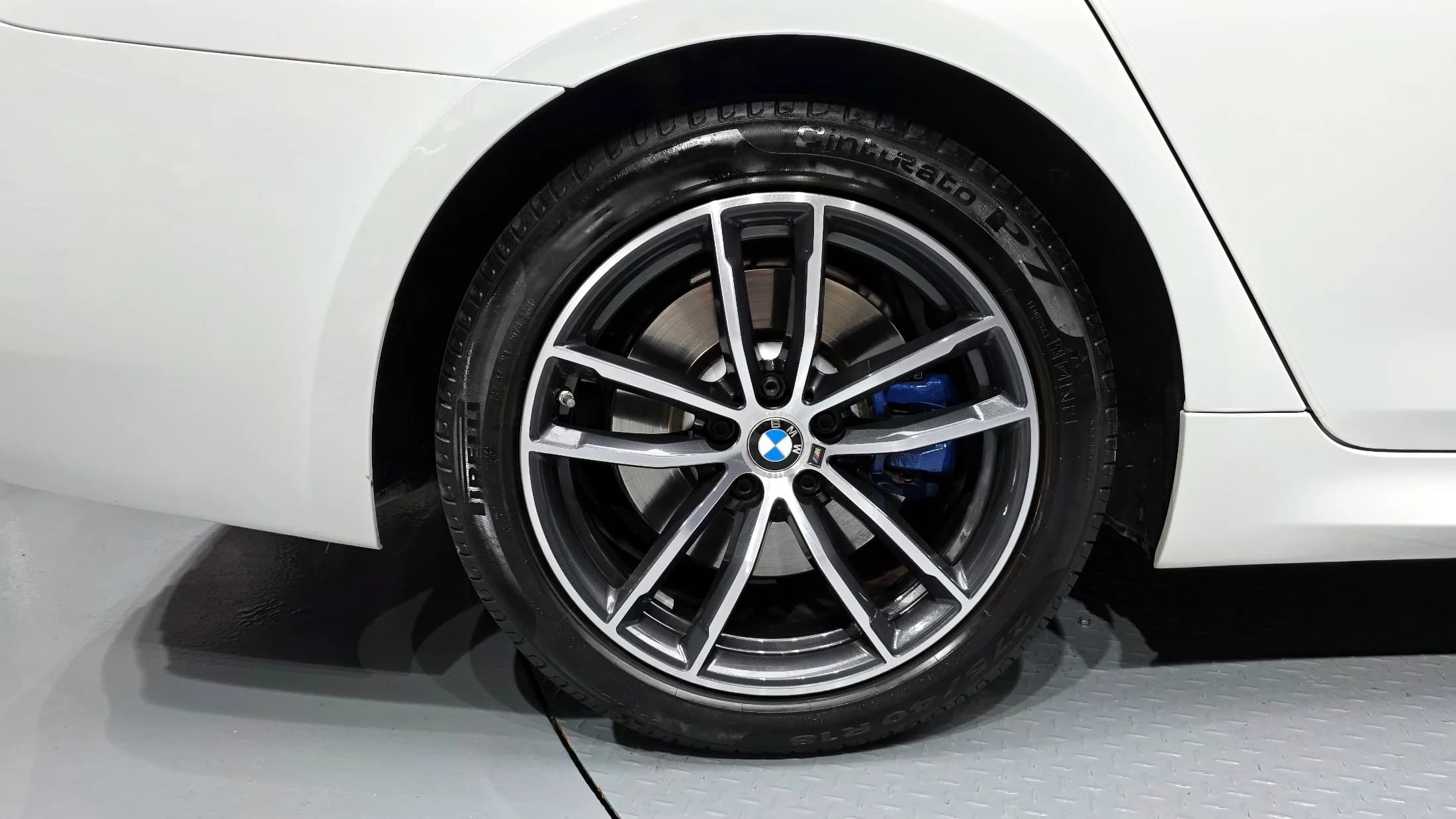 BMW 5-Series 520i M Sport, 2022 г. 65169 км. — фото 5