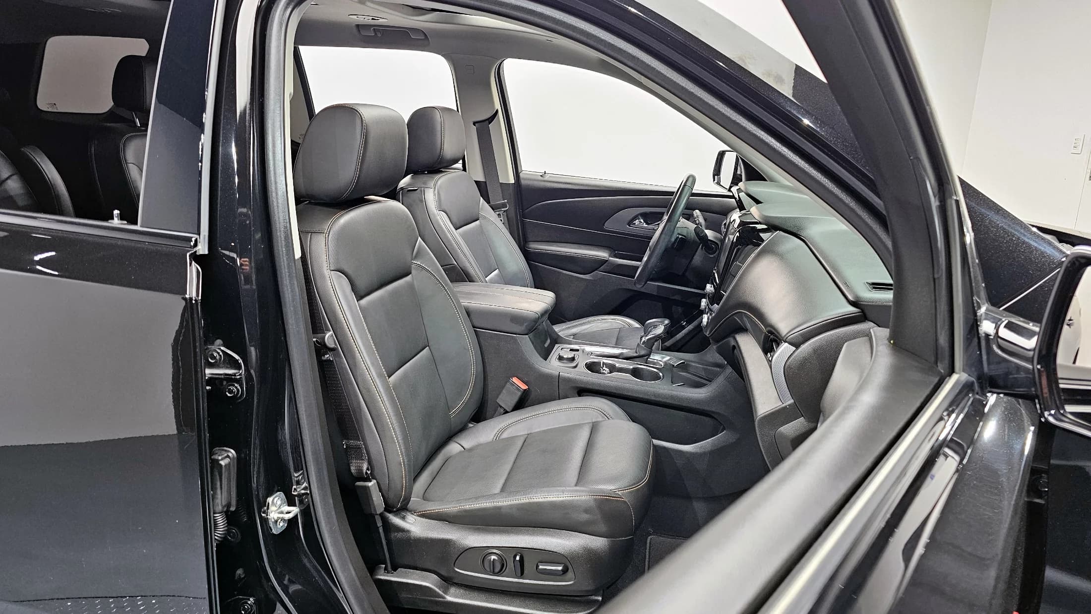 Daewoo Traverse 3.6 AWD Redline, 2021 г. 39306 км. — фото 12