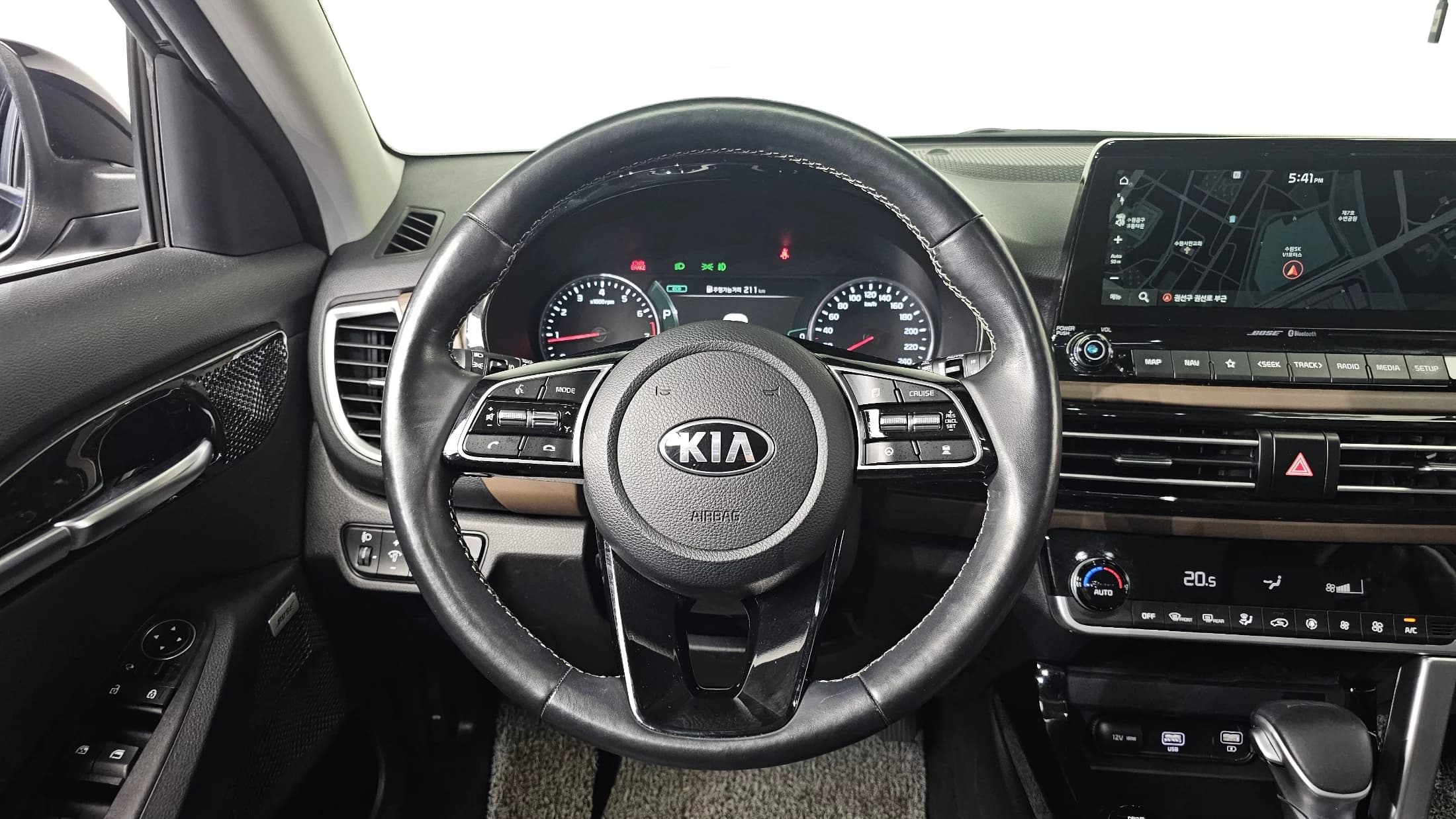 Kia Seltos Gasoline 1.6 Turbo 2WD Signature, 2021 г. 48859 км. — фото 13