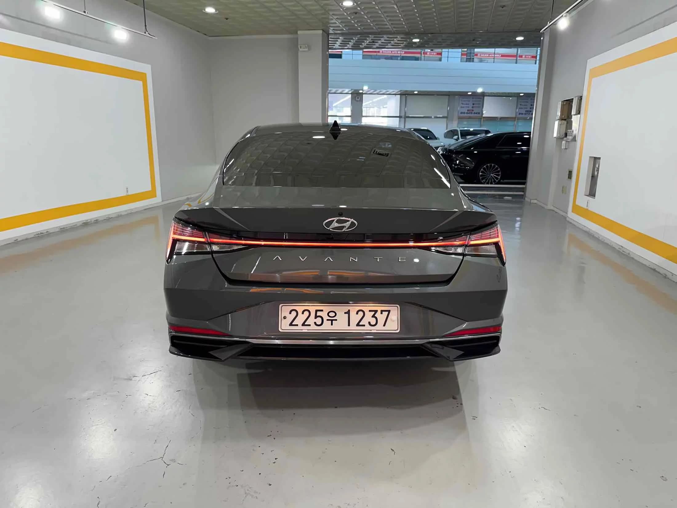 Hyundai AVANTE (Хендай Элантра) 1.6 Inspiration, 2021 г. 29149 км. — фото 4
