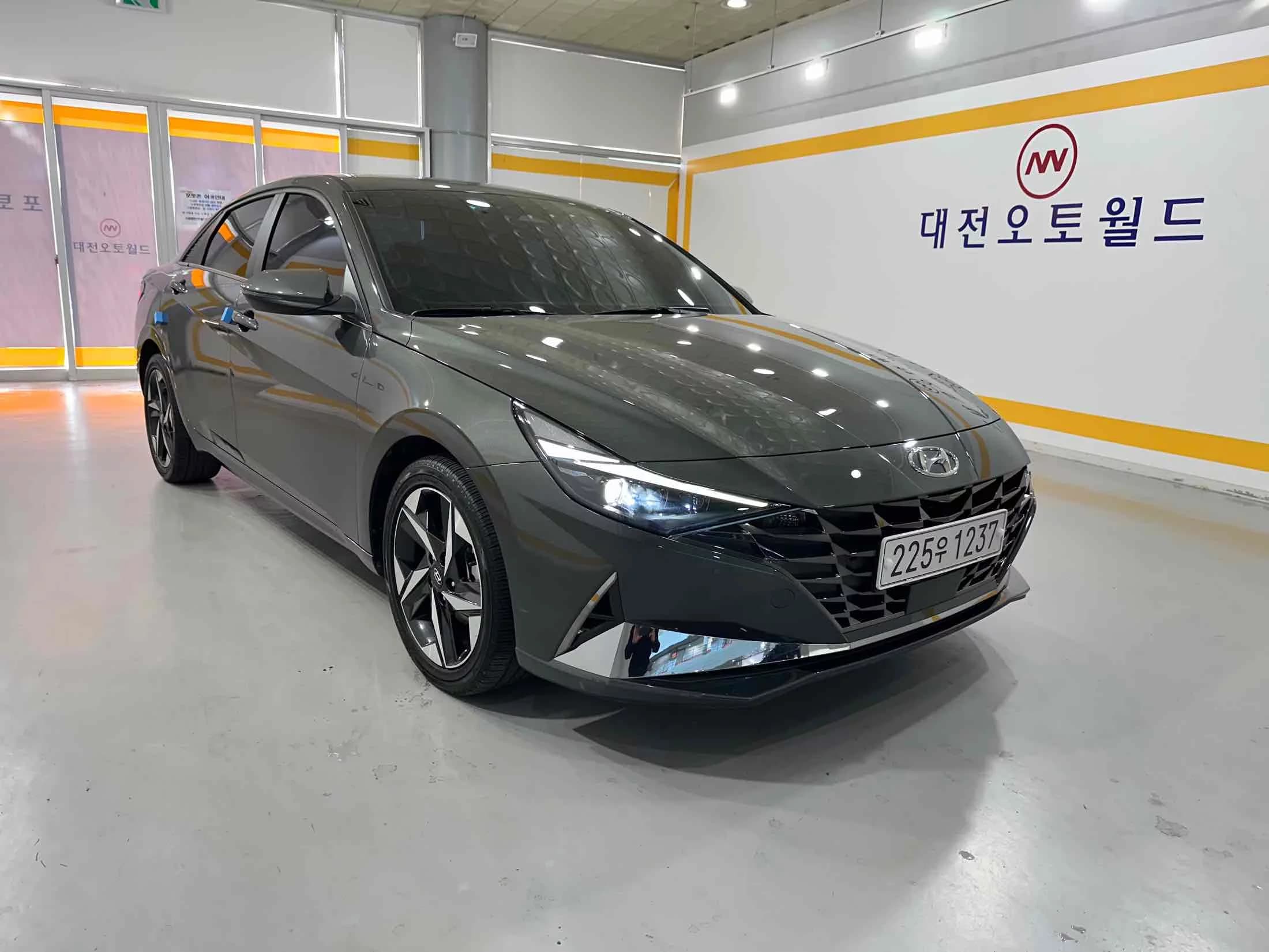 Hyundai AVANTE (Хендай Элантра) 1.6 Inspiration, 2021 г. 29149 км. — фото 7