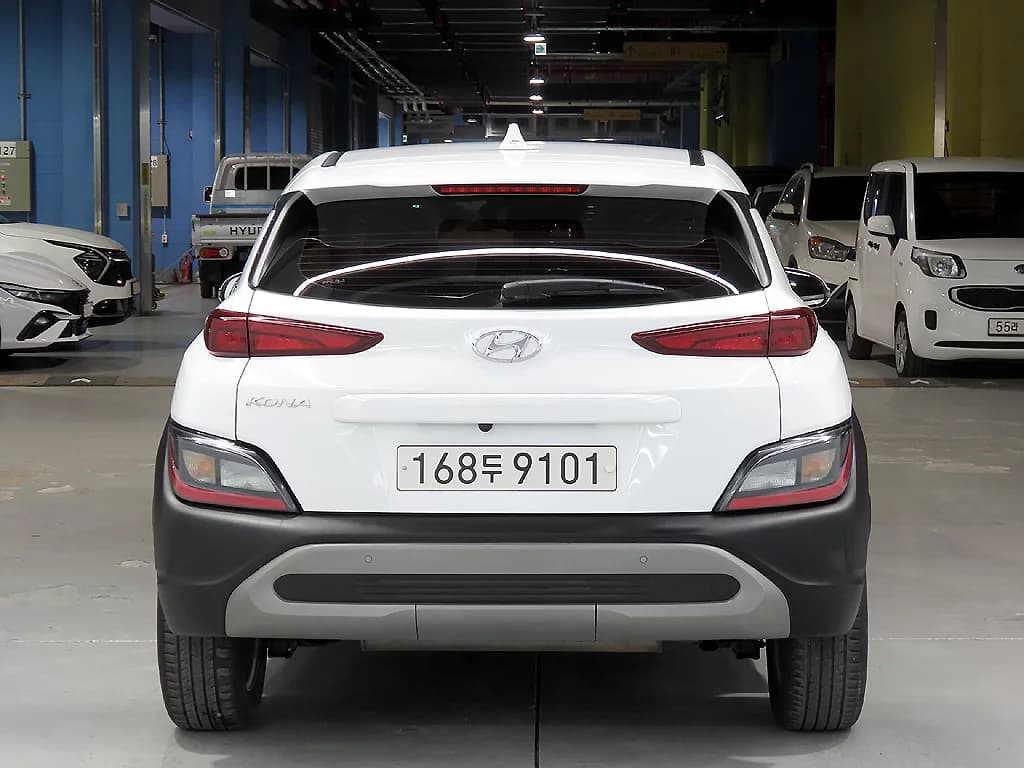 Hyundai Kona Gasoline 2.0 2WD Smart, 2022 г. 120330 км. — фото 4