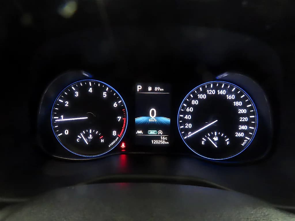 Hyundai Kona Gasoline 2.0 2WD Smart, 2022 г. 120330 км. — фото 8