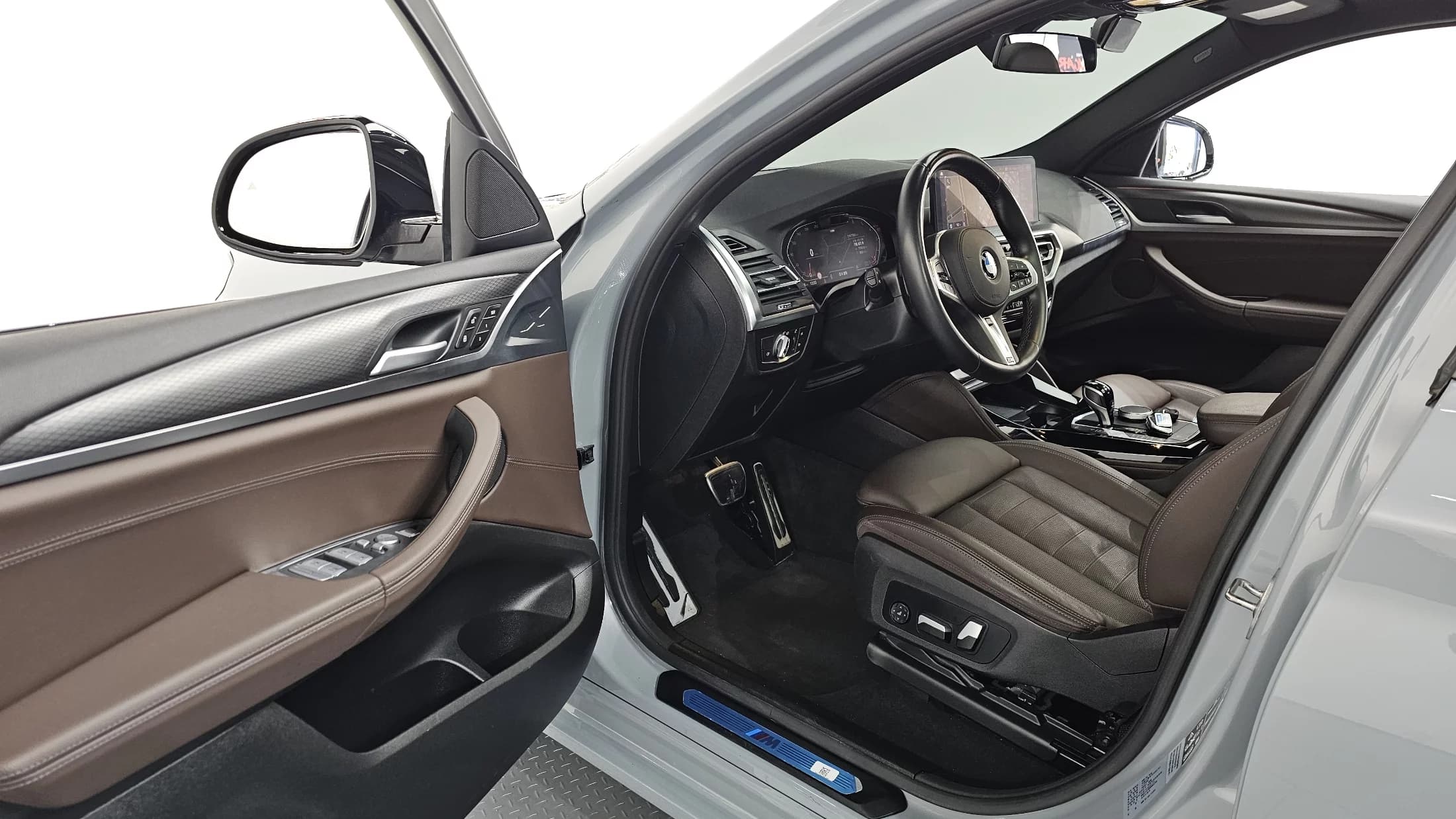 BMW X4 xDrive20i M Sport, 2022 г. 77025 км. — фото 10