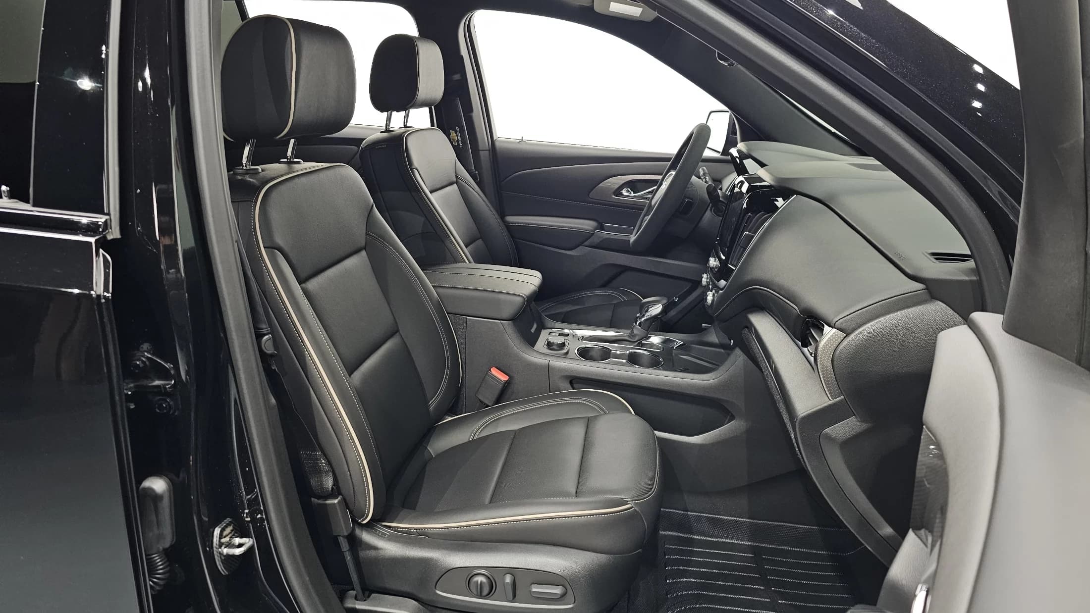 Daewoo Traverse 3.6 AWD Redline, 2023 г. 22780 км. — фото 12