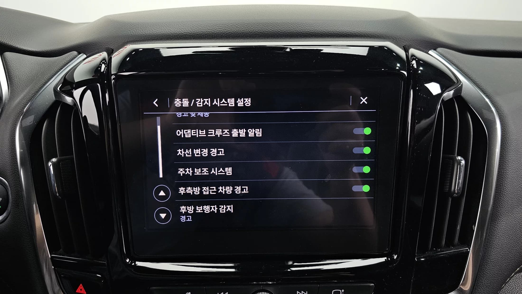 Daewoo Traverse 3.6 AWD Redline, 2023 г. 22780 км. — фото 16