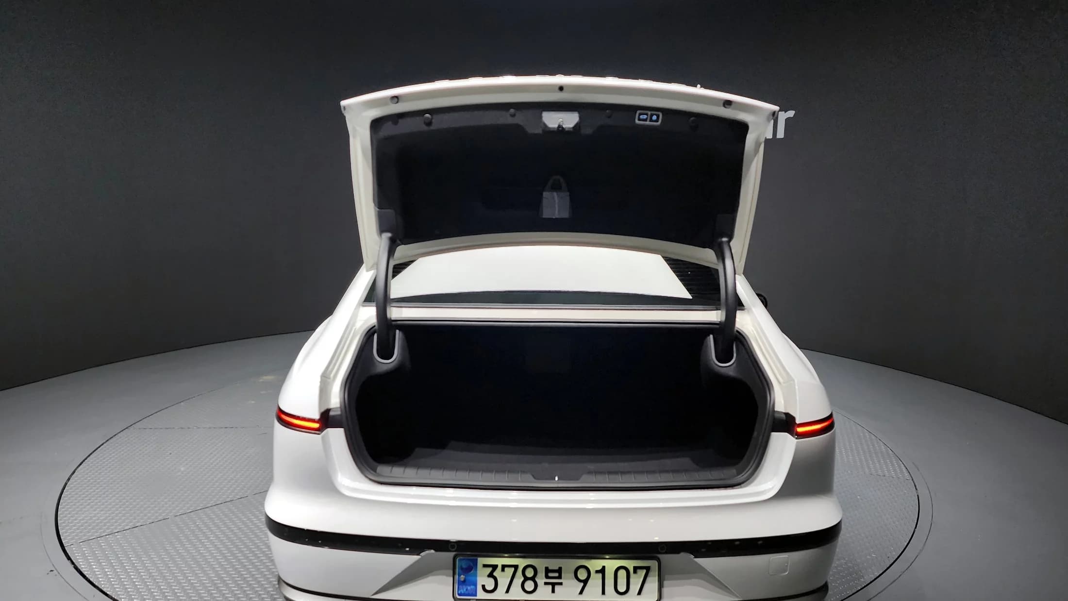 Hyundai Grandeur 2,5 Gasoline 2WD Exclusive, 2023 г. 17094 км. — фото 20