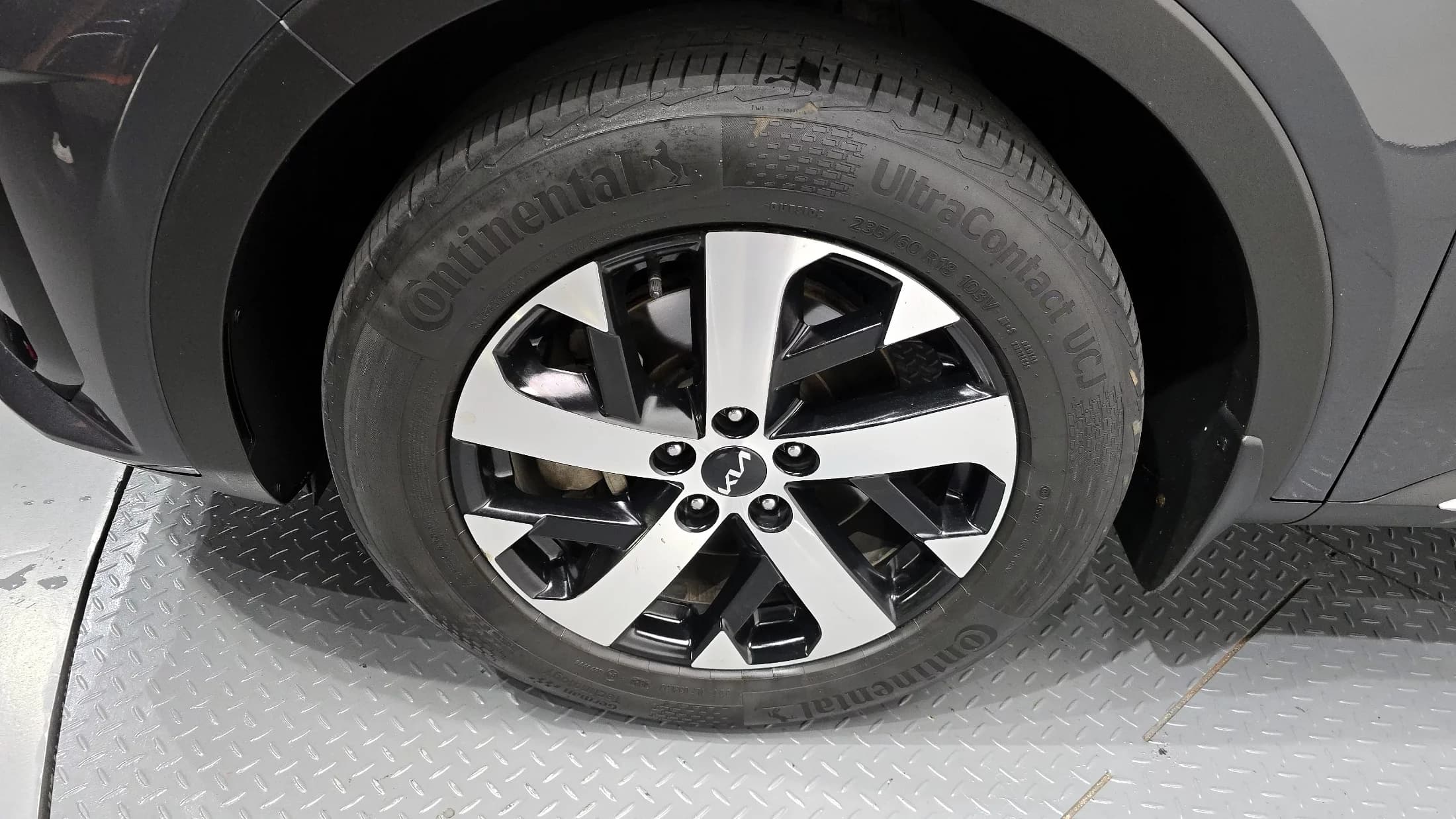Kia Sorento Diesel 2.2 2WD Noblesse, 2023 г. 121734 км. — фото 5
