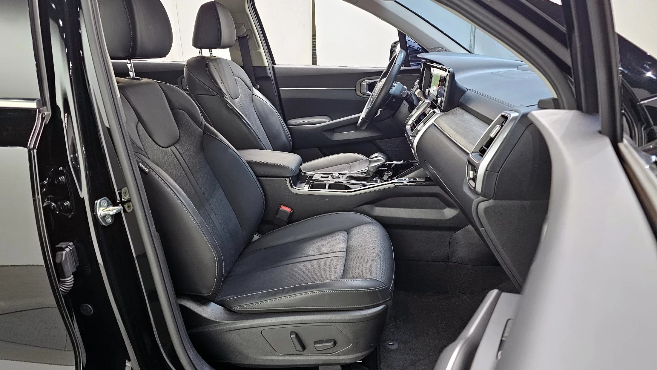 Kia Sorento Diesel 2.2 2WD Prestige, 2021 г. 43577 км. — фото 11