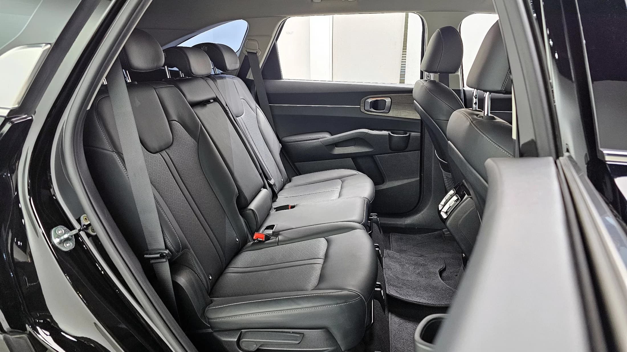 Kia Sorento Diesel 2.2 2WD Prestige, 2021 г. 43577 км. — фото 12