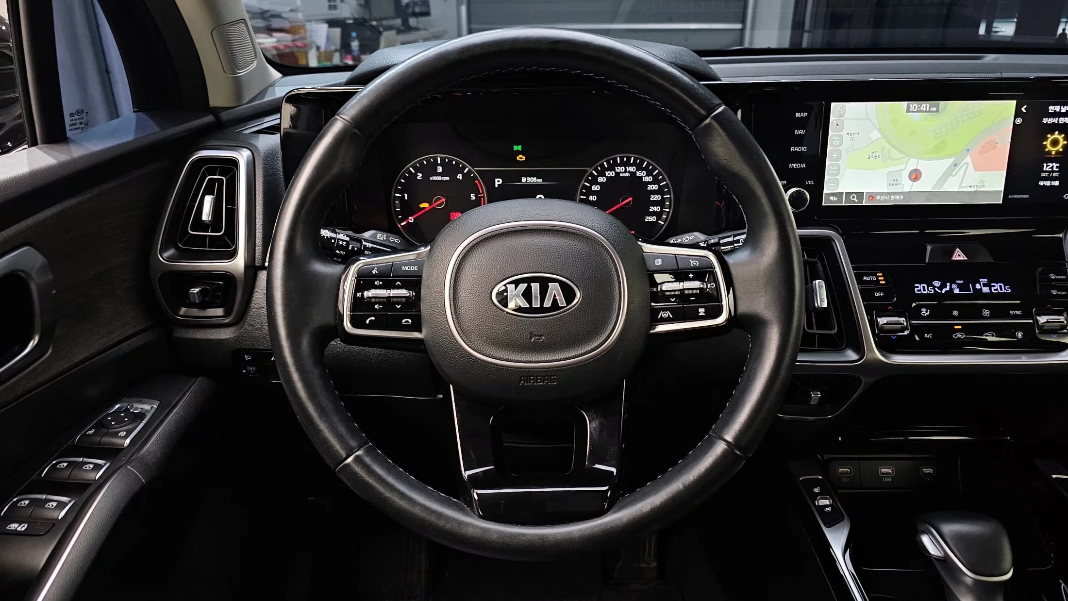 Kia Sorento Diesel 2.2 2WD Prestige, 2021 г. 43577 км. — фото 14