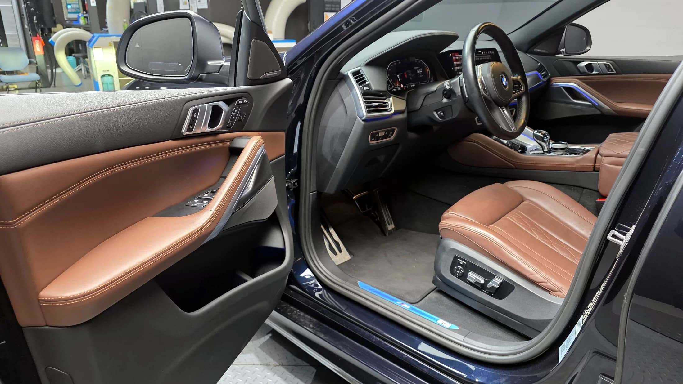 BMW X6 xDrive30d M Sport, 2023 г. 34615 км. — фото 11