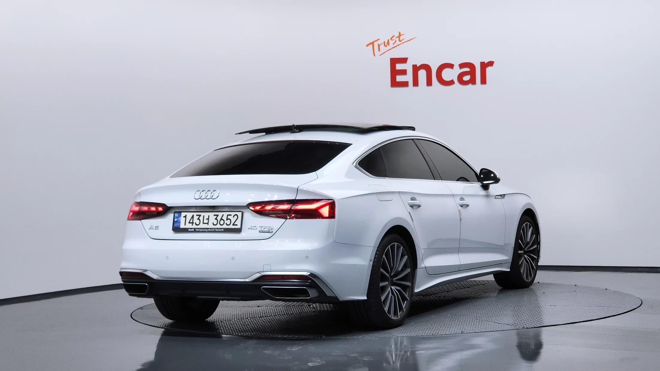 Audi A5 40 TFSI Quattro Premium Sportback, 2023 г. 20858 км. — фото 2