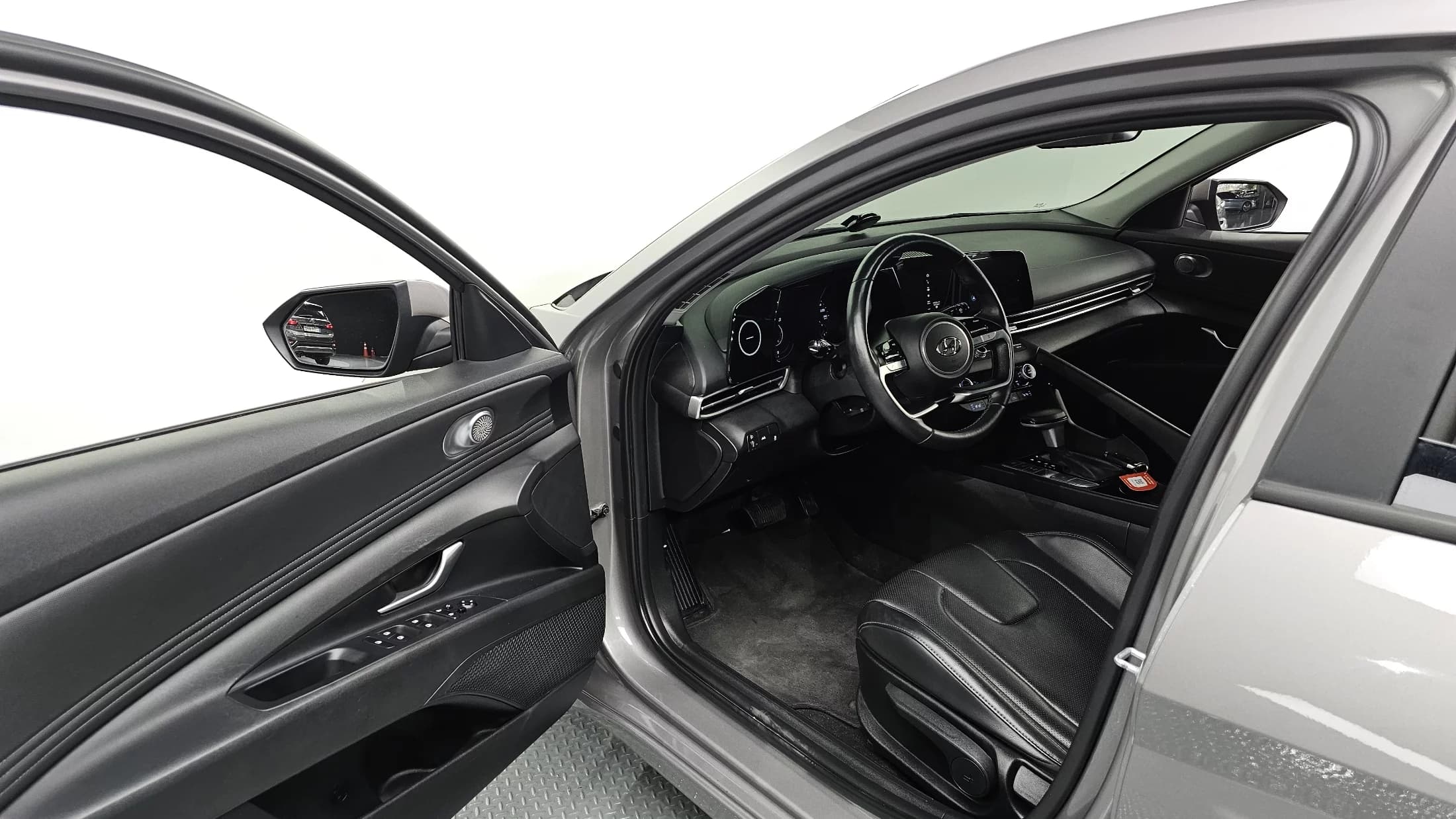 Hyundai AVANTE (Хендай Элантра) 1.6 Modern, 2022 г. 30279 км. — фото 10
