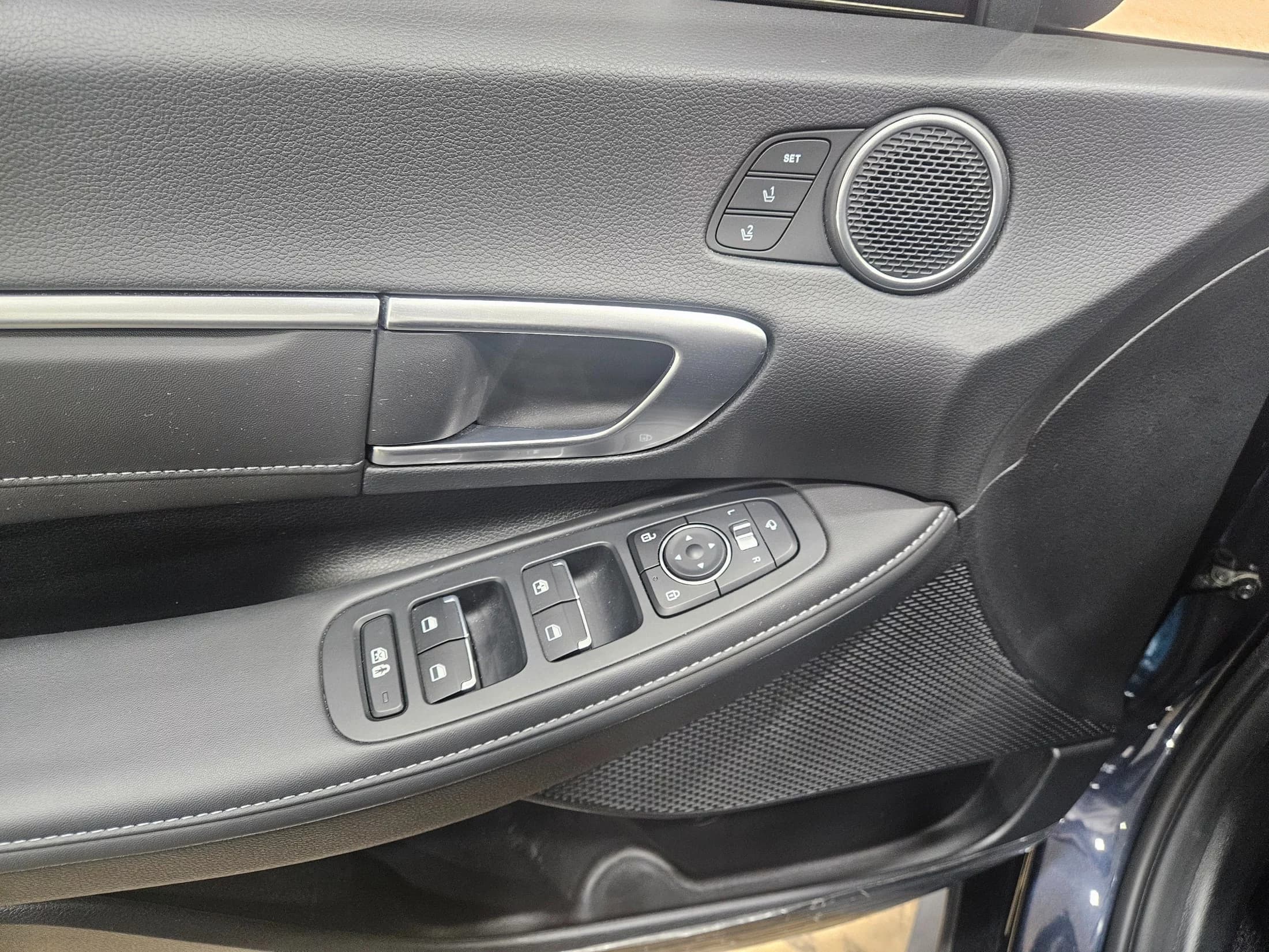 Hyundai Sonata 2.0 LPG Premium, 2021 г. 36479 км. — фото 17