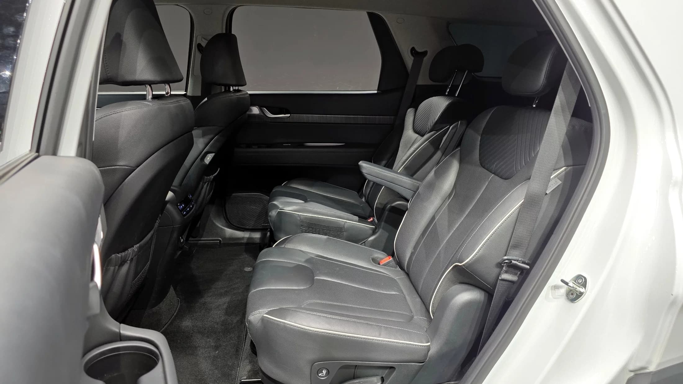 Hyundai Palisade Diesel 2.2 2WD Prestige, 2022 г. 70775 км. — фото 12