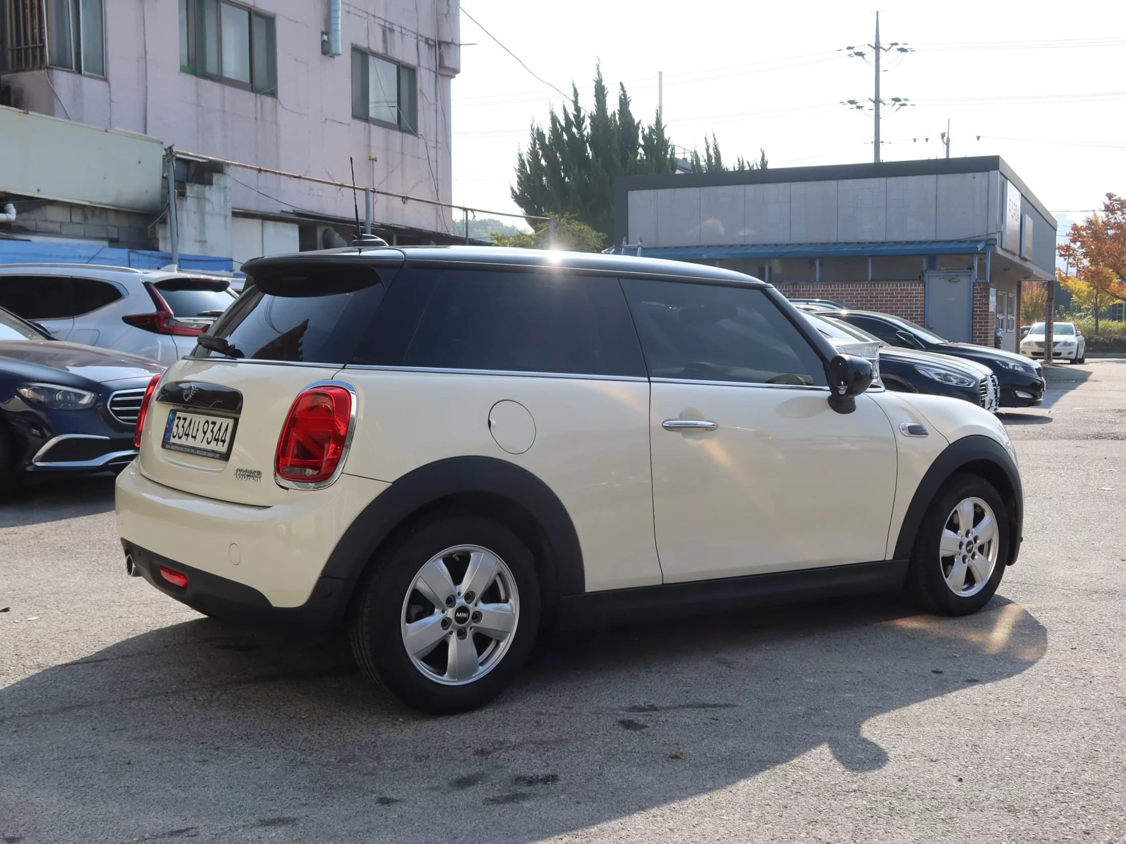 MINI Cooper Standard Third Generation, 2021 г. 62036 км. — фото 2