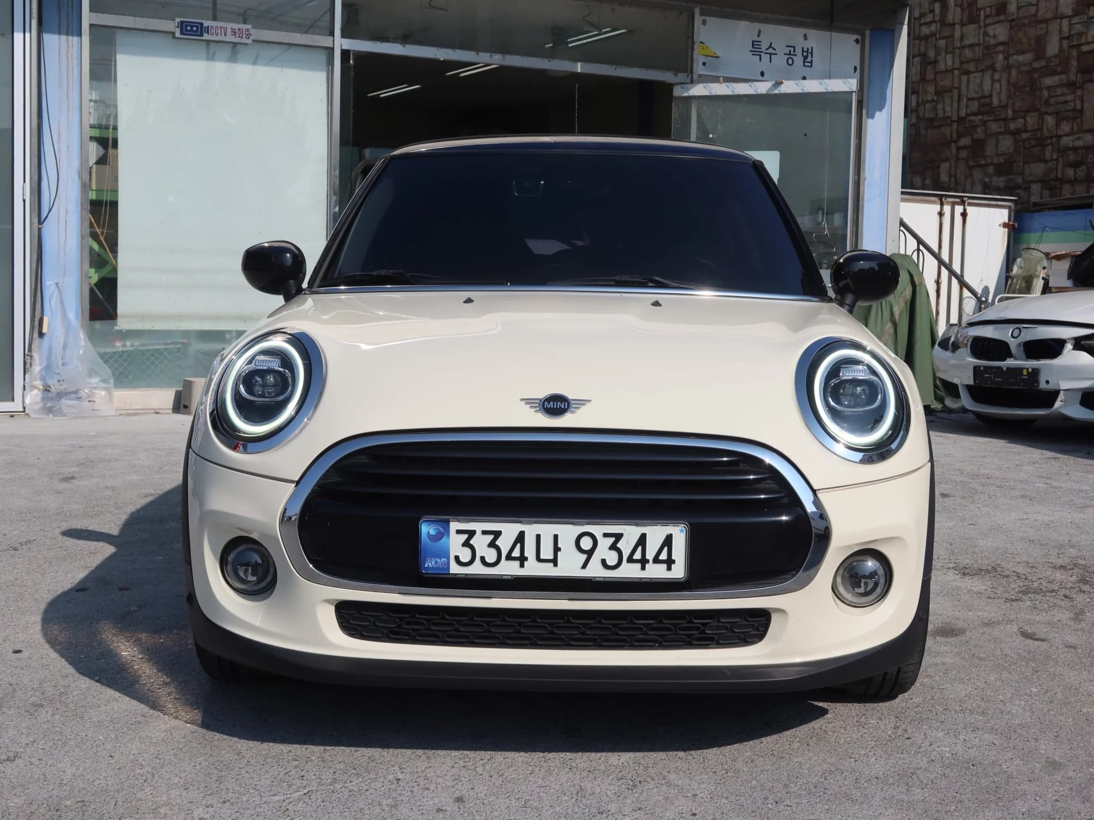 MINI Cooper Standard Third Generation, 2021 г. 62036 км. — фото 3