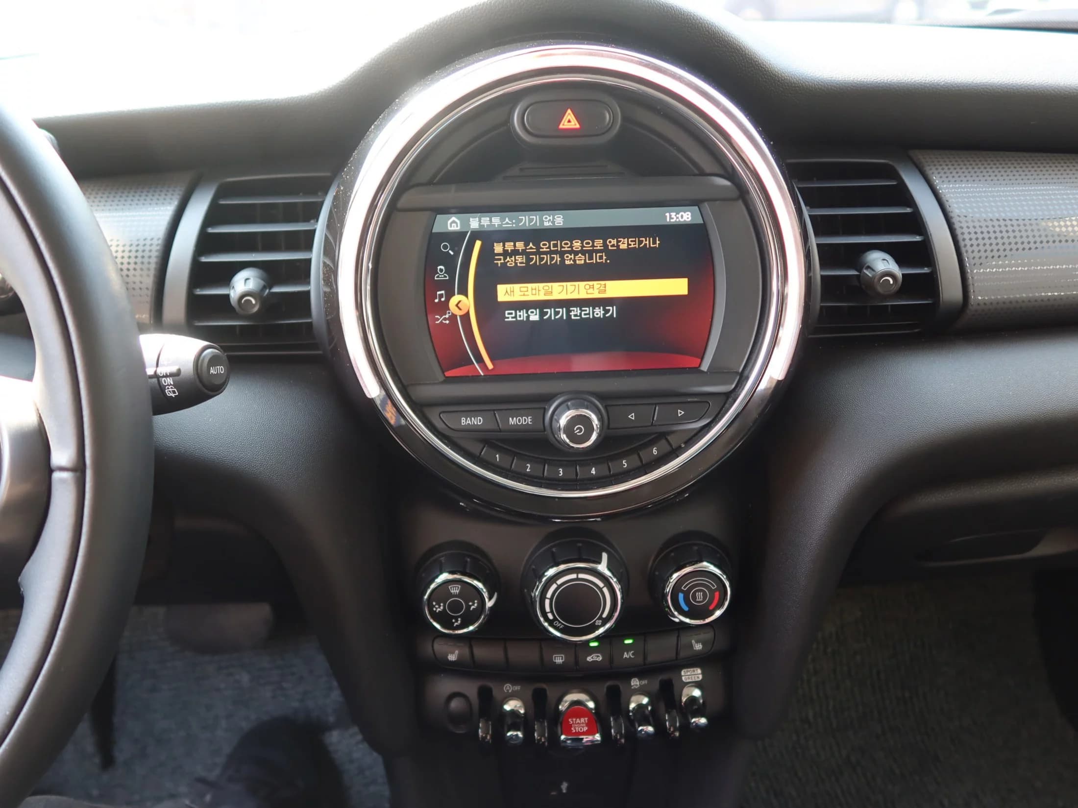MINI Cooper Standard Third Generation, 2021 г. 62036 км. — фото 9
