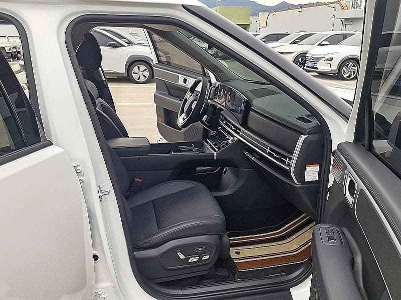 Hyundai Santa Fe HEV 1.6 2WD Prestige, гибрид, 2024 г. 25268 км. — фото 17