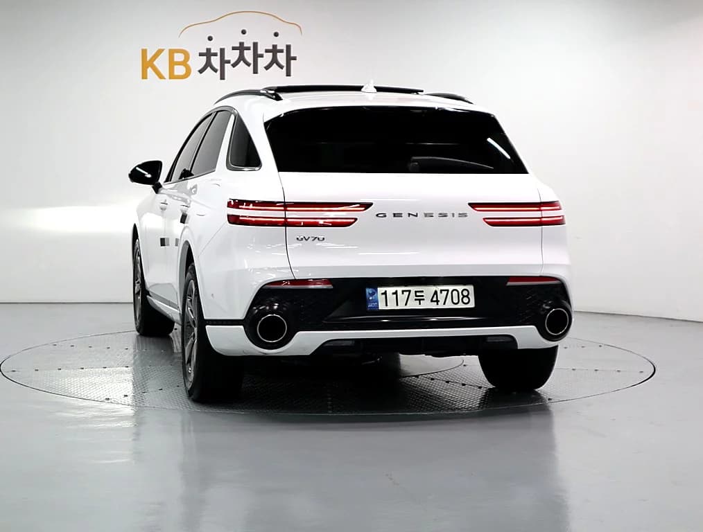 Genesis GV70 2.5T Gasoline 2WD, 2021 г. 28928 км. — фото 4