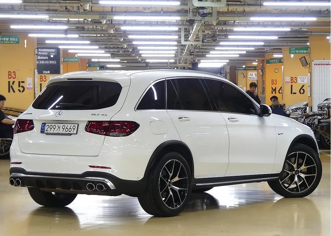 Mercedes-Benz GLC-Class AMG GLC43 4MATIC, 2021 г. 43133 км. — фото 2