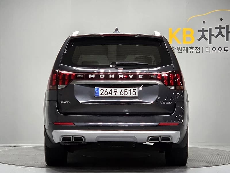 Kia Mohave Diesel 3.0 4WD 5-Seater Masters, 2021 г. 41075 км. — фото 4