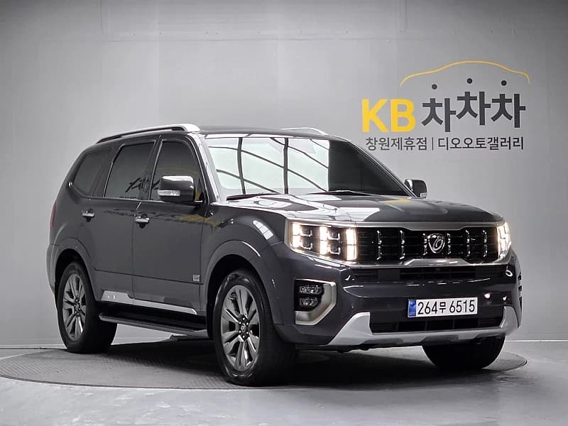 Kia Mohave Diesel 3.0 4WD 5-Seater Masters, 2021 г. 41075 км. — фото 5