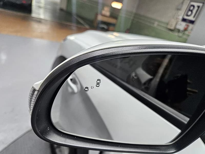 Hyundai Kona Gasoline 1.6 Turbo 2WD Smart, 2022 г. 100250 км. — фото 12