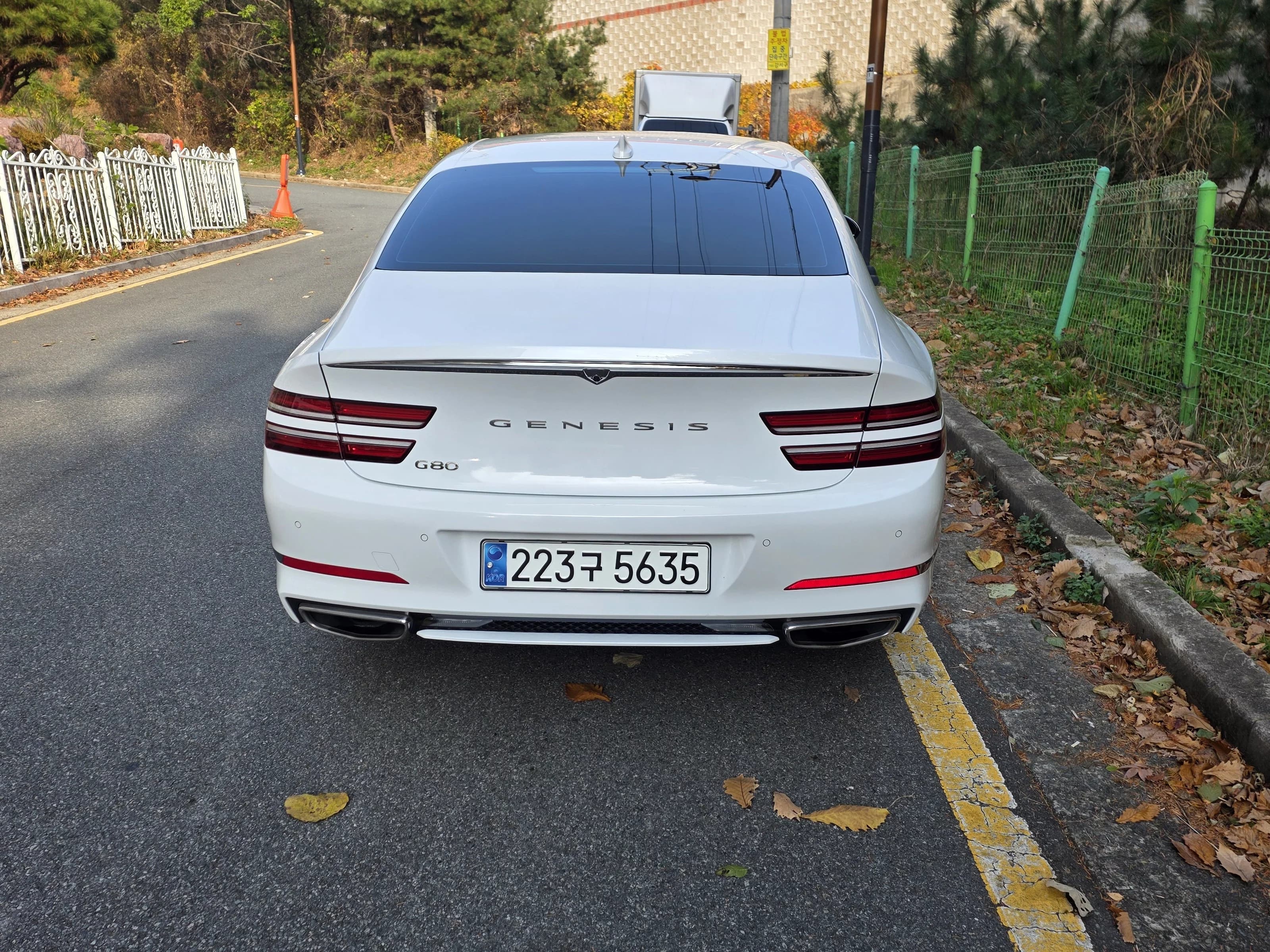 Genesis G80 Gasoline 2.5 Turbo 2WD, 2023 г. 33118 км. — фото 3