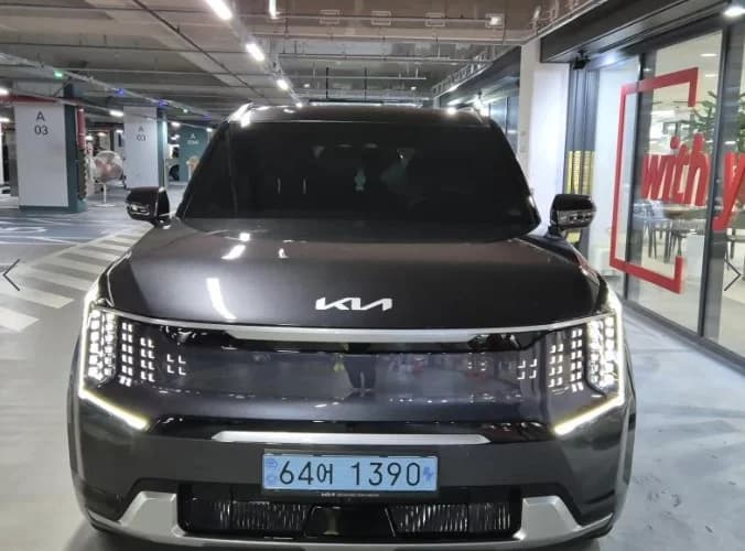 Kia EV9 Long Range 4WD Earth, электромобиль, 2023 г. 21467 км.